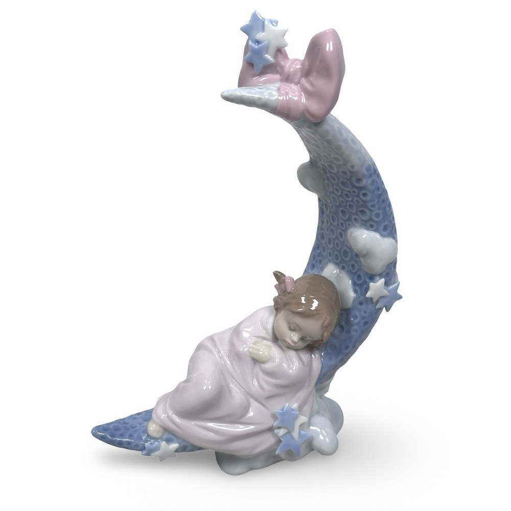 Lladro 6583 Heavens Lullaby Porcelain Figurine Baby Girl on Moon Spain Retired
